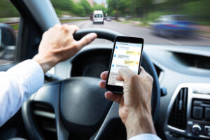 Ohio Laws on Cellphone Use While Driving